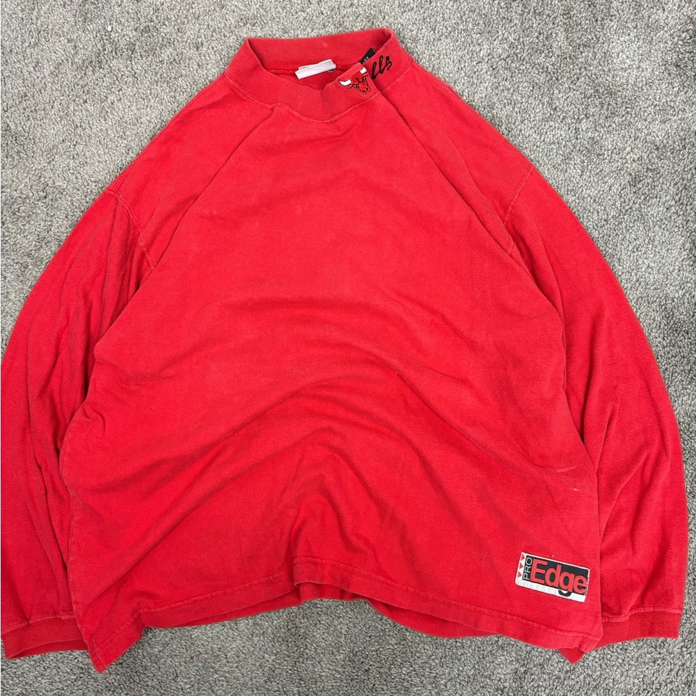 Vintage pro edge Red chicago bulls embroidered mock neck long sleeve‎